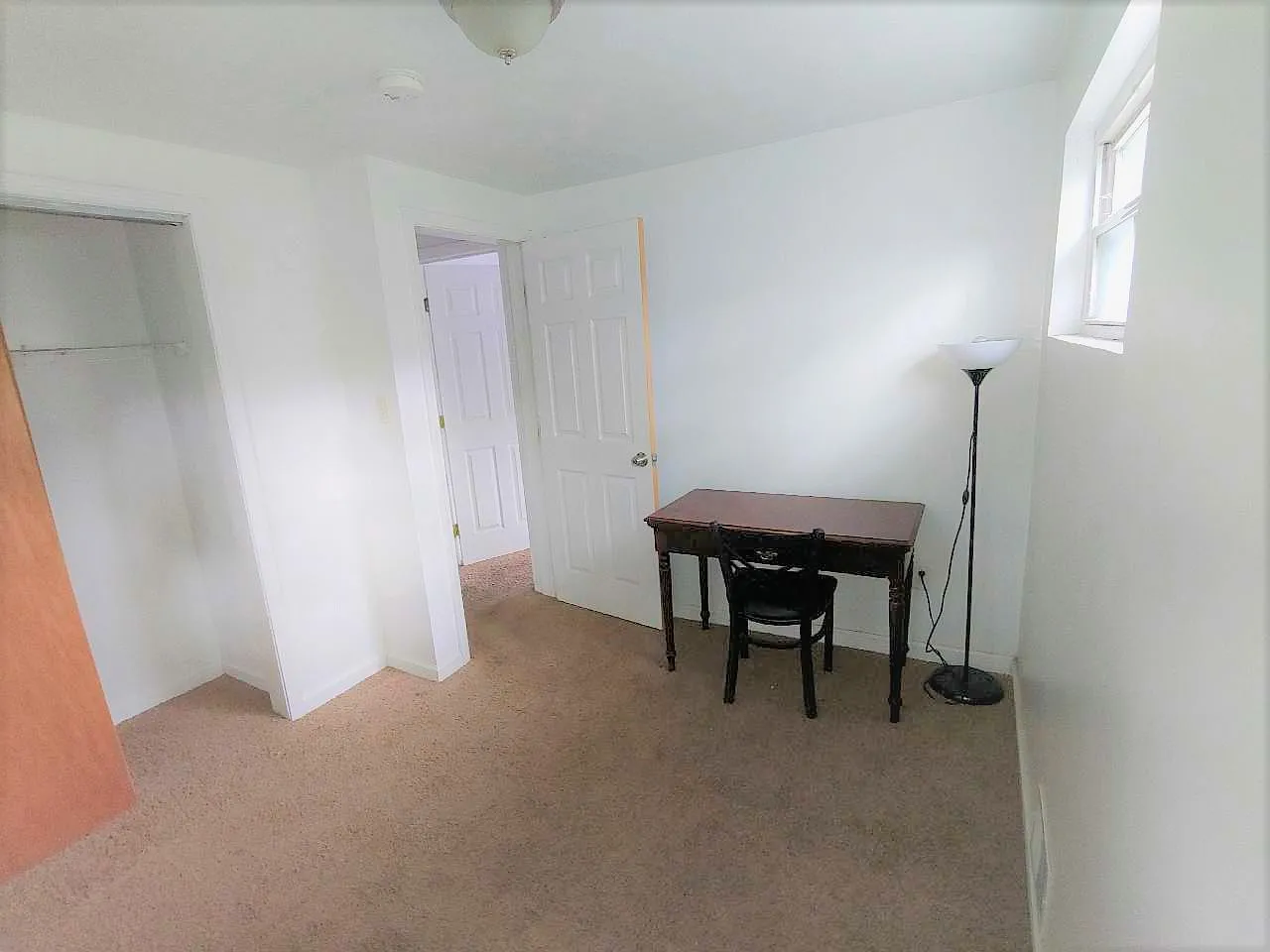 1 bed, $690 — Photo 2