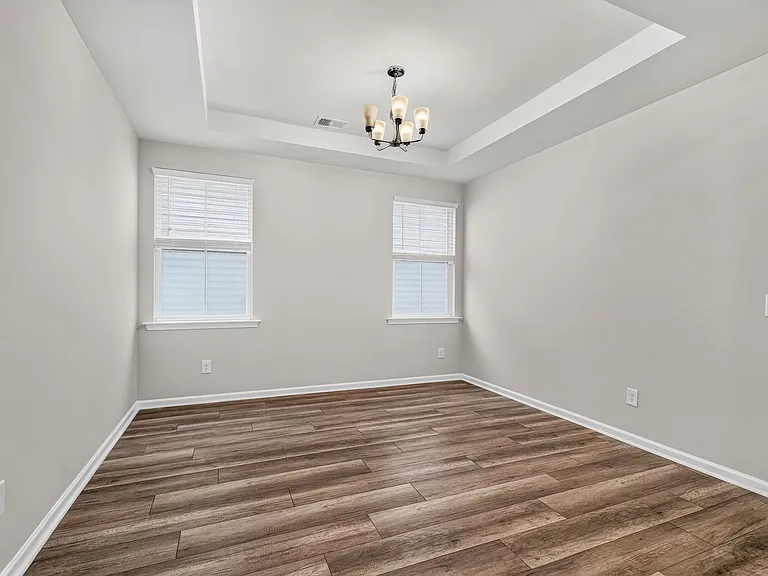 518 Yellow Leaf Ln — Photo 11