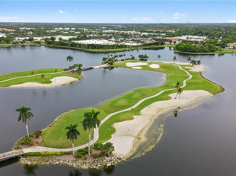 8884 Mustang Island Cir — Photo 35