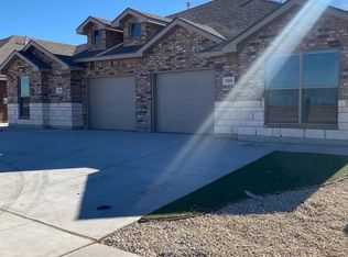 Willowbend - 1920 Langford Ave, Lubbock, TX 79407