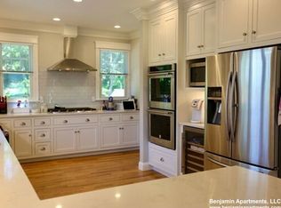 119 Westbourne Ter #1F, Brookline, MA 02446