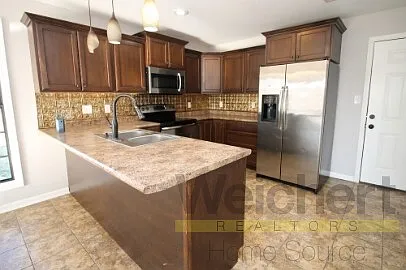 704 North 4th Street - 1 — Photo 2