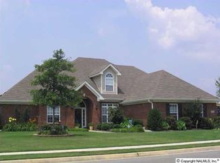 682 Wade Rd SE, Owens Cross Roads, AL 35763