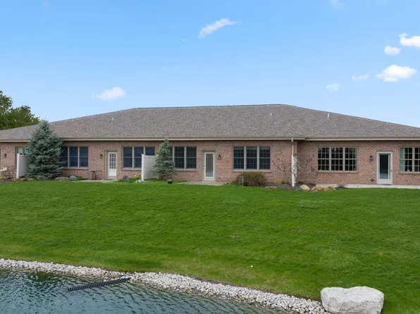 1851 N High Pointe Ct, Bluffton, IN 46714