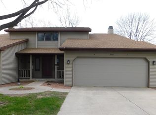 2416 Cedar Rdg APT A, Green Bay, WI 54313