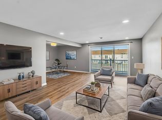 1799 Como Park Blvd APT G, Lancaster, NY 14086