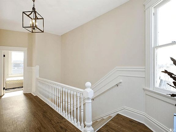 4th image of 1588 Hudson Ave