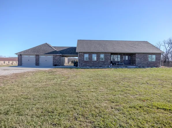 3732 S 120th Road, Bolivar, MO 65613