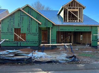 308 Golden Glow Ln, Lexington, SC 29072