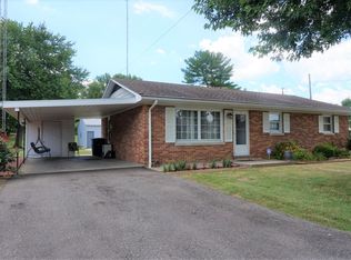 2111 E Lake Rd, Princeton, IN 47670