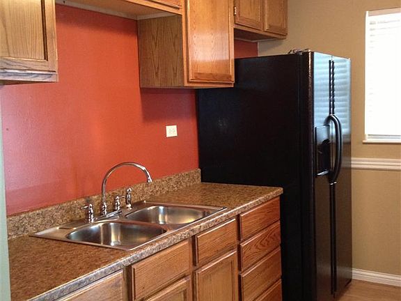 5th image of 6100 Spicewood Ave