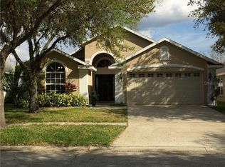 16919 Hawkridge Rd, Lithia, FL 33547