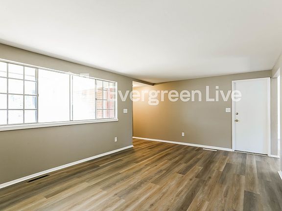 4th image of 3523 Panama Dr