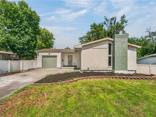 12204 E 46th Ter S, Independence, MO 64055