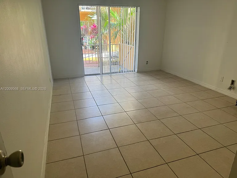 18111 NW 68th Ave #F106 — Photo 7