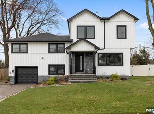 38-38 Northern Dr, Fair Lawn, NJ 07410