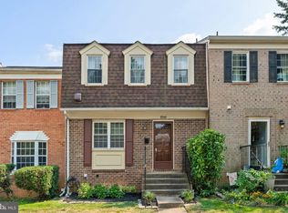 5548 Paxford Ct, Fairfax, VA 22032