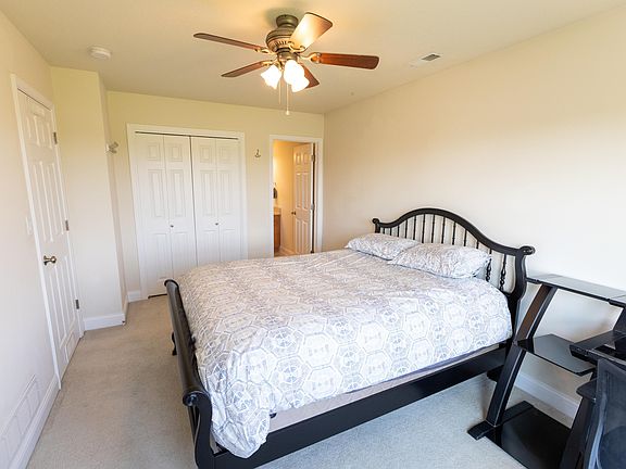 5th image of 2631 Stange Rd