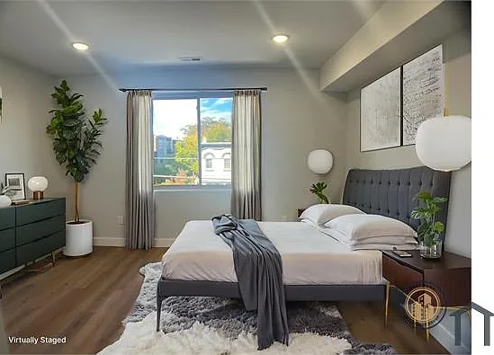 2 bed, $1,814 — Photo 2
