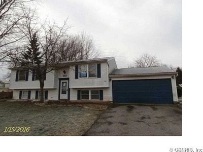 3324 Wildflower Dr, Walworth, NY, 14568
