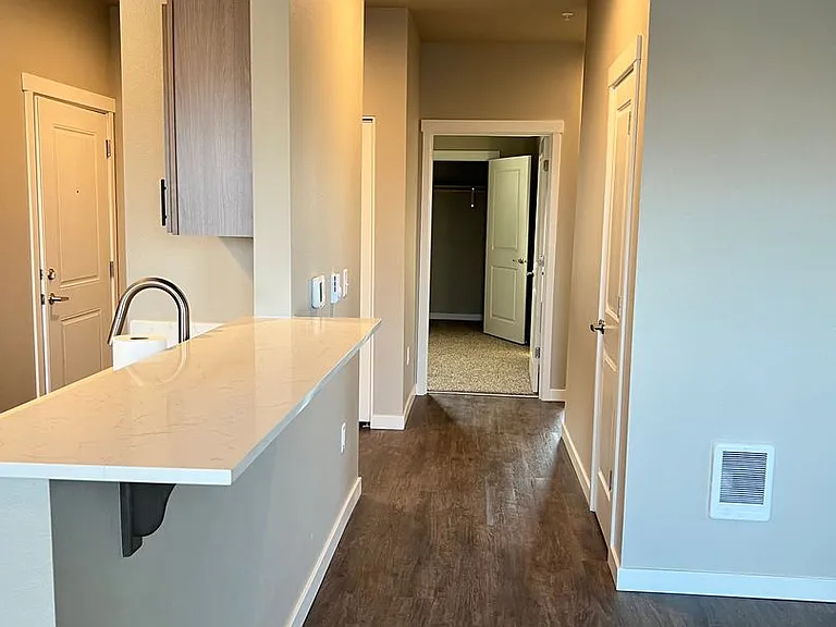 Eagle Pointe Apartments- Resort-Style Living in Albany — Photo 42