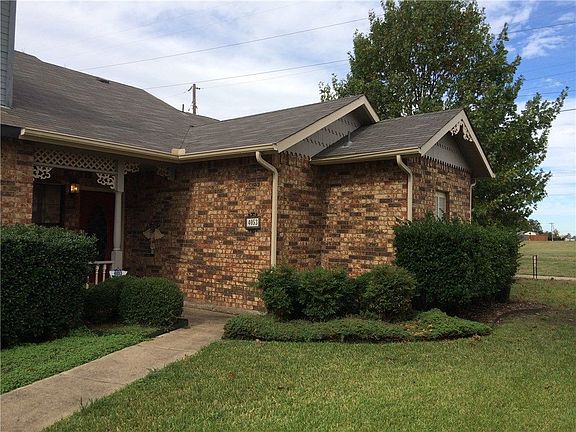 2nd image of 4053 Hearthstone Dr