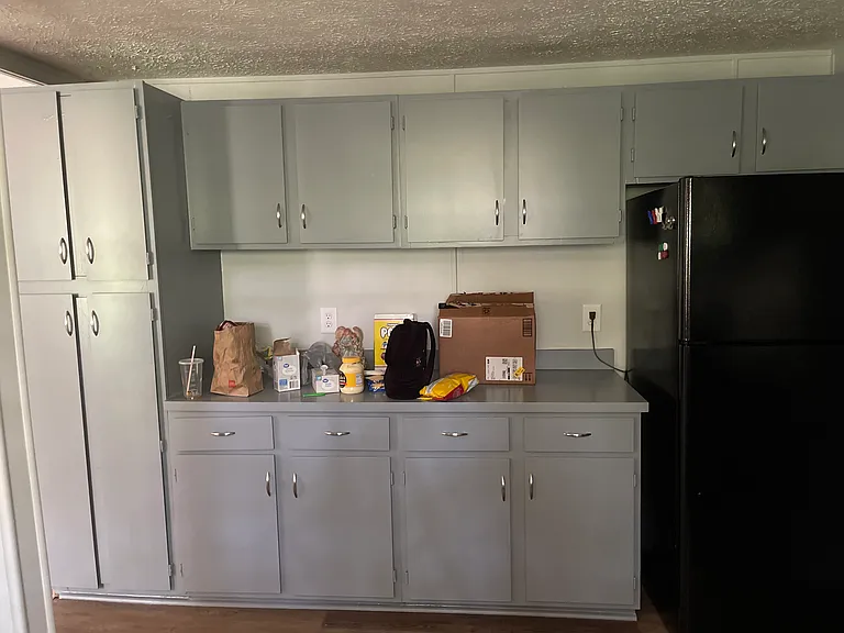 2926 Wallace Rd — Photo 3