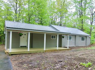 40 Benson Rd, Manchester, ME 04351