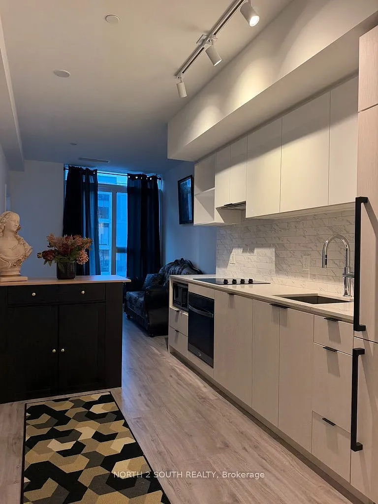 2 bed, $2,850 — Photo 3