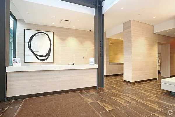 Rented by Greystar | media 14