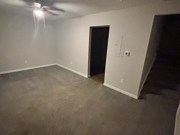 3530 E Richmond Rd #3 — Photo 1