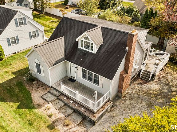 2nd image of 66 Sea Crest Avenue