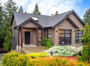 228 Golden Oaks Cres, Nanaimo, BC V9T0K8