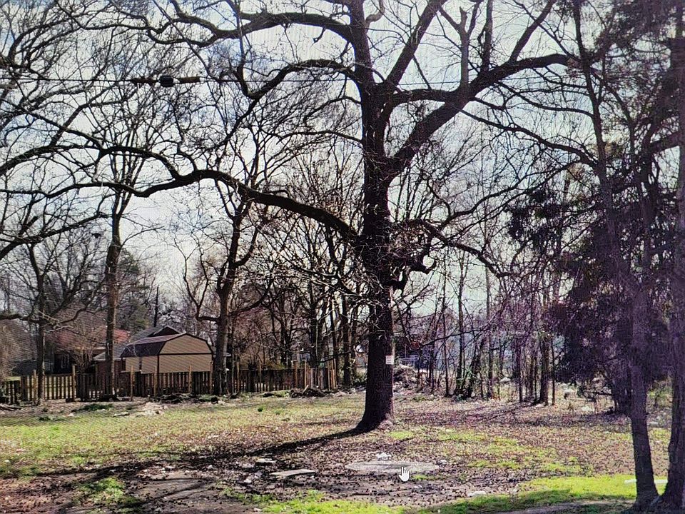 1st image of N Hollywood St Lot 42