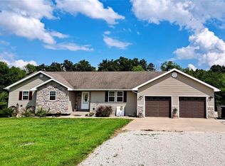 3115 Timber Ridge Rd, Palmyra, MO 63461