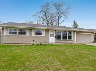 7210 Avalon Dr, Fort Wayne, IN 46819