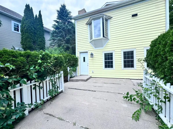 731 College Ave, Red Wing, MN 55066