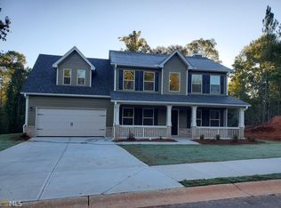 235 1st St #6, Statham, GA 30666