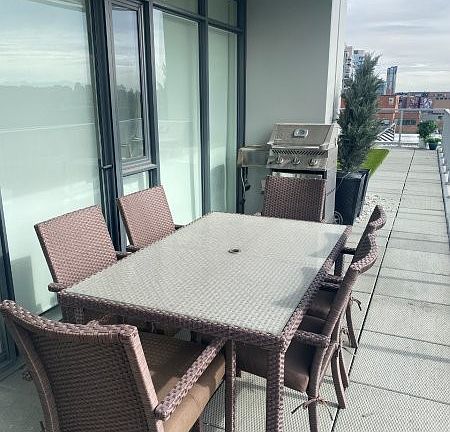 4th image of 930 16th Ave SW #705
