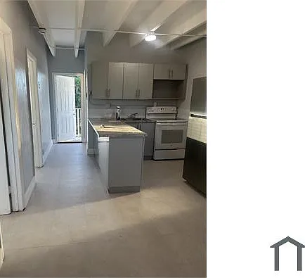 515 SW 3rd Ave #A — Photo 14