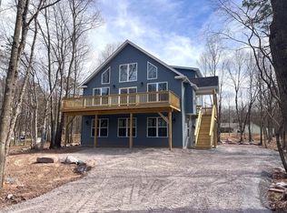 30 Maccauley Rd, Albrightsville, PA 18210