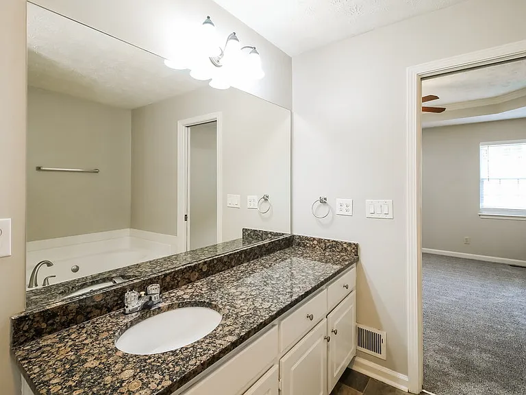1169 Granite Ln — Photo 12