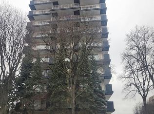 15801 Providence Dr APT 6F, Southfield, MI 48075