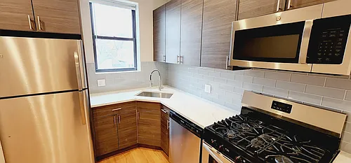 3915 W Schubert Ave #1S Photo 1