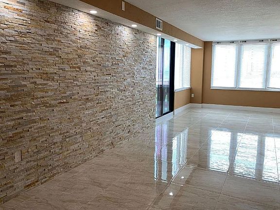 4th image of 3051 S Atlantic Ave APT 303
