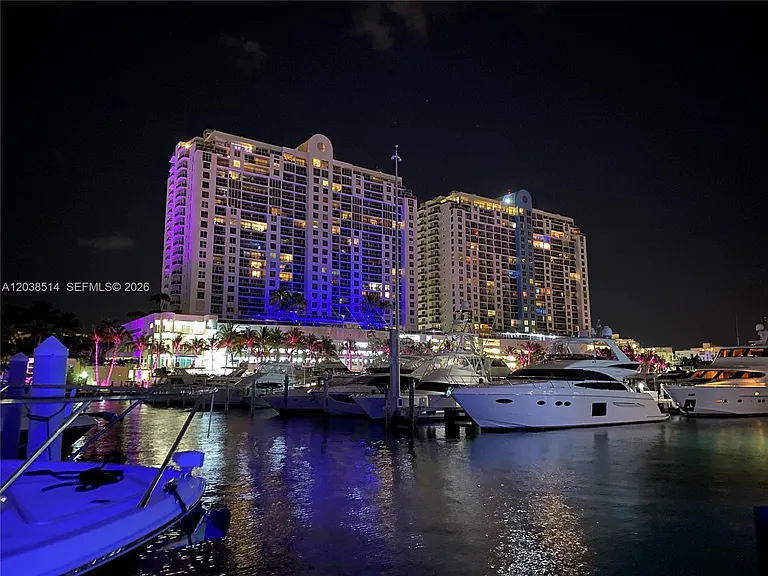 1800 Sunset Harbour Dr #1211 — Photo 13