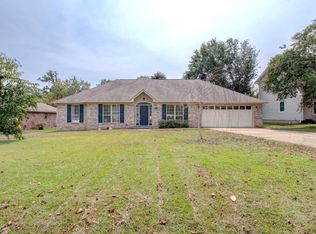 105 Bucky Beaver Dr, Jacksonville, AR 72076