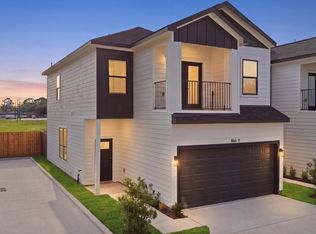 866 Rachel St #E, Houston, TX 77091