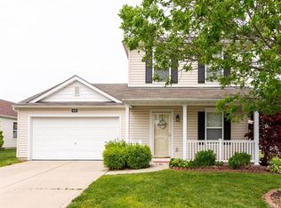 609 Fallen Timber Ln, Mascoutah, IL 62258