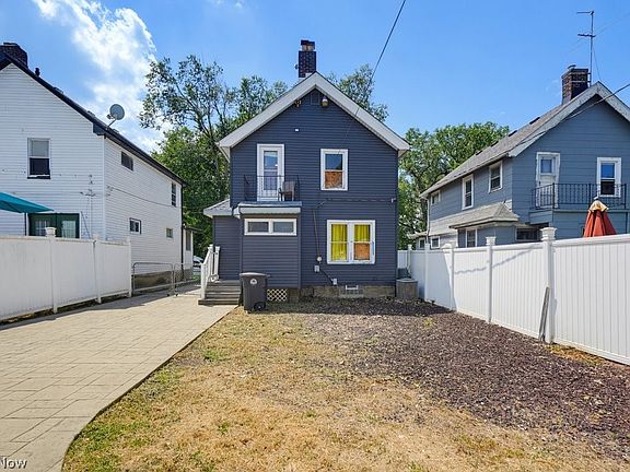 5th image of 3937 W 23rd St